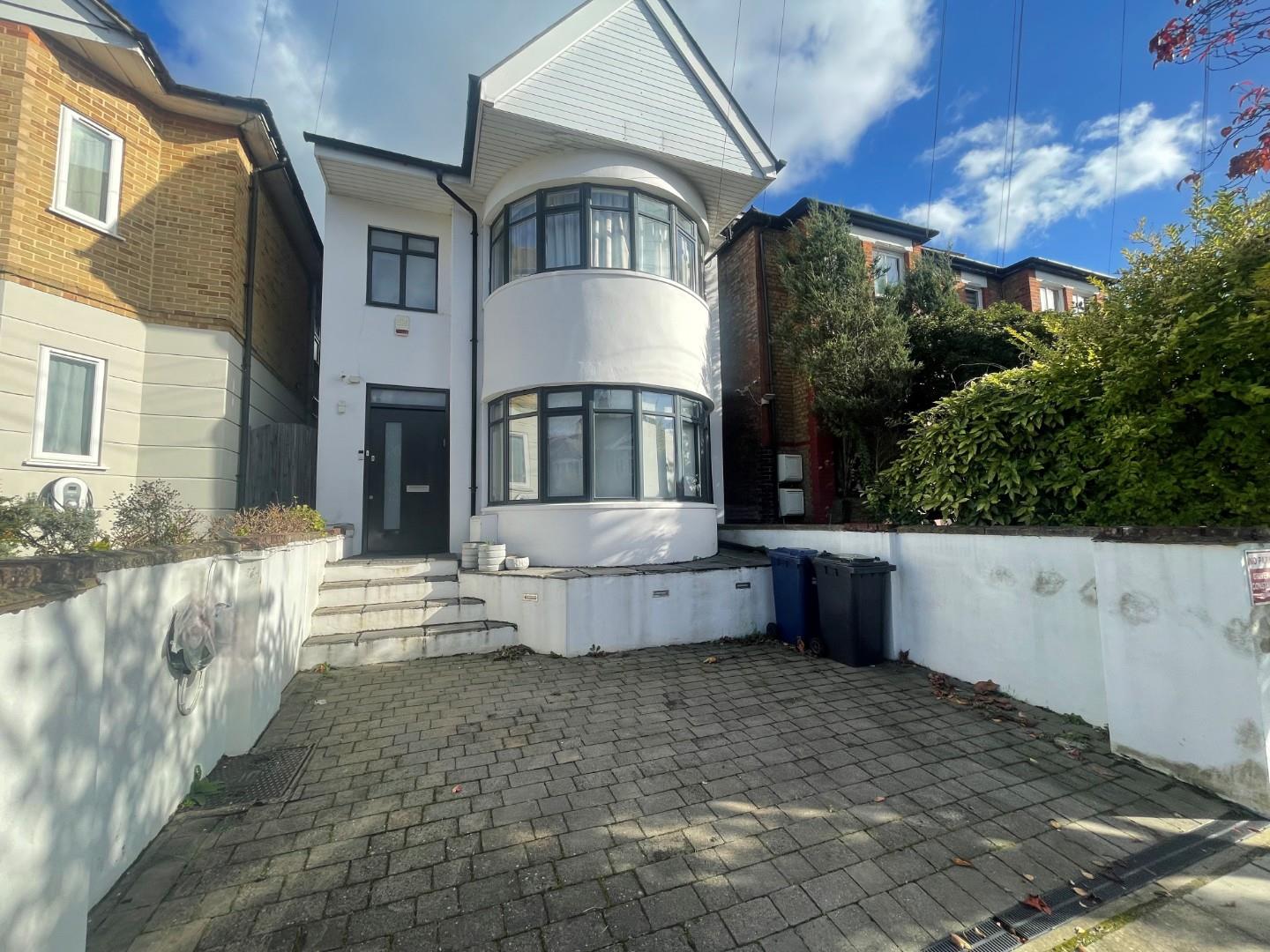 Birkbeck Road, Mill Hill